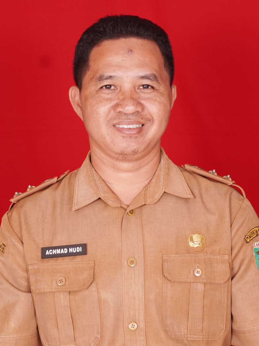 Achmad Hudi, S.S.