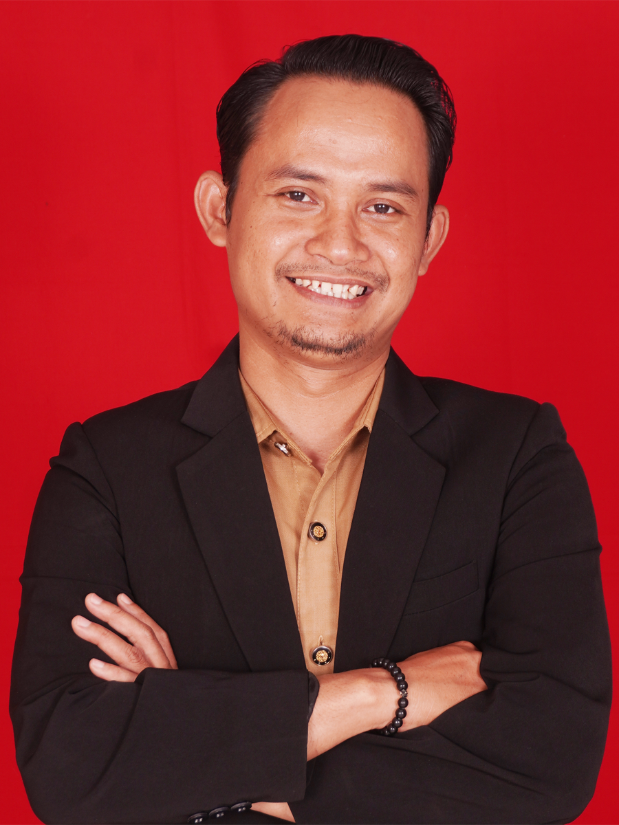 Khoirul Anwar, S.Pd .